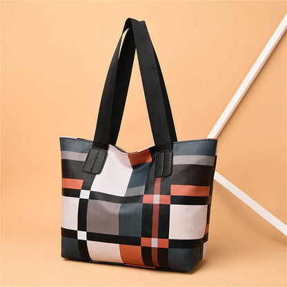 Stylish Plaid Tote Bag