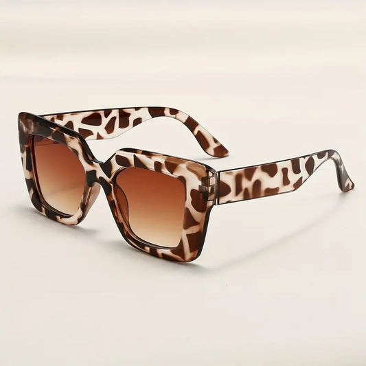 Vintage Glam Leopard Sunglasses